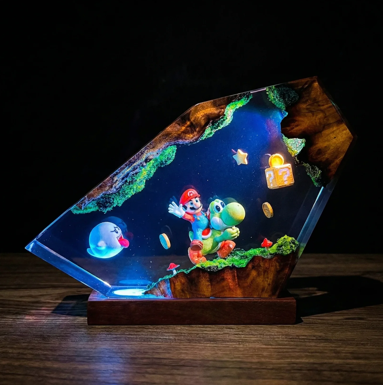YoshiResin - Mario/Yoshi Resin Lamp