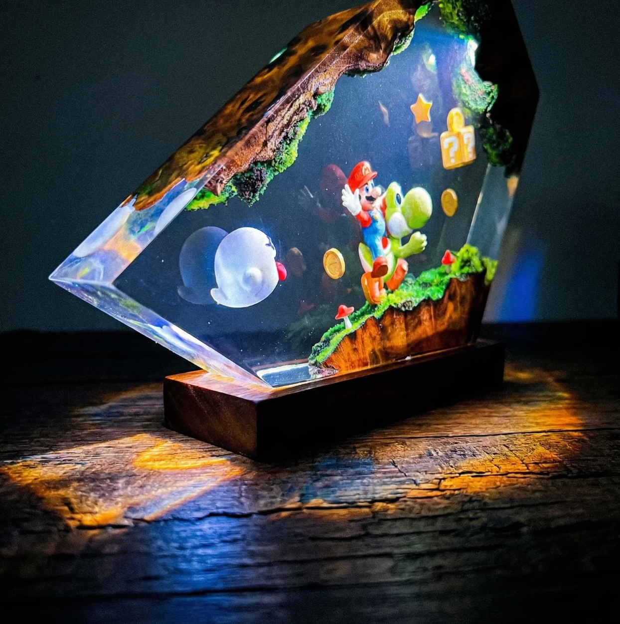 YoshiResin - Mario/Yoshi Resin Lamp